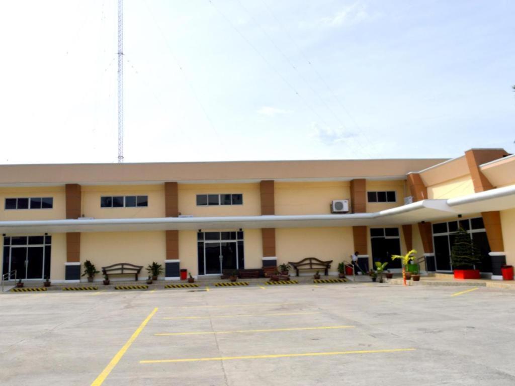 Big Daddy Hotel And Convention Center Butuan City Eksteriør billede