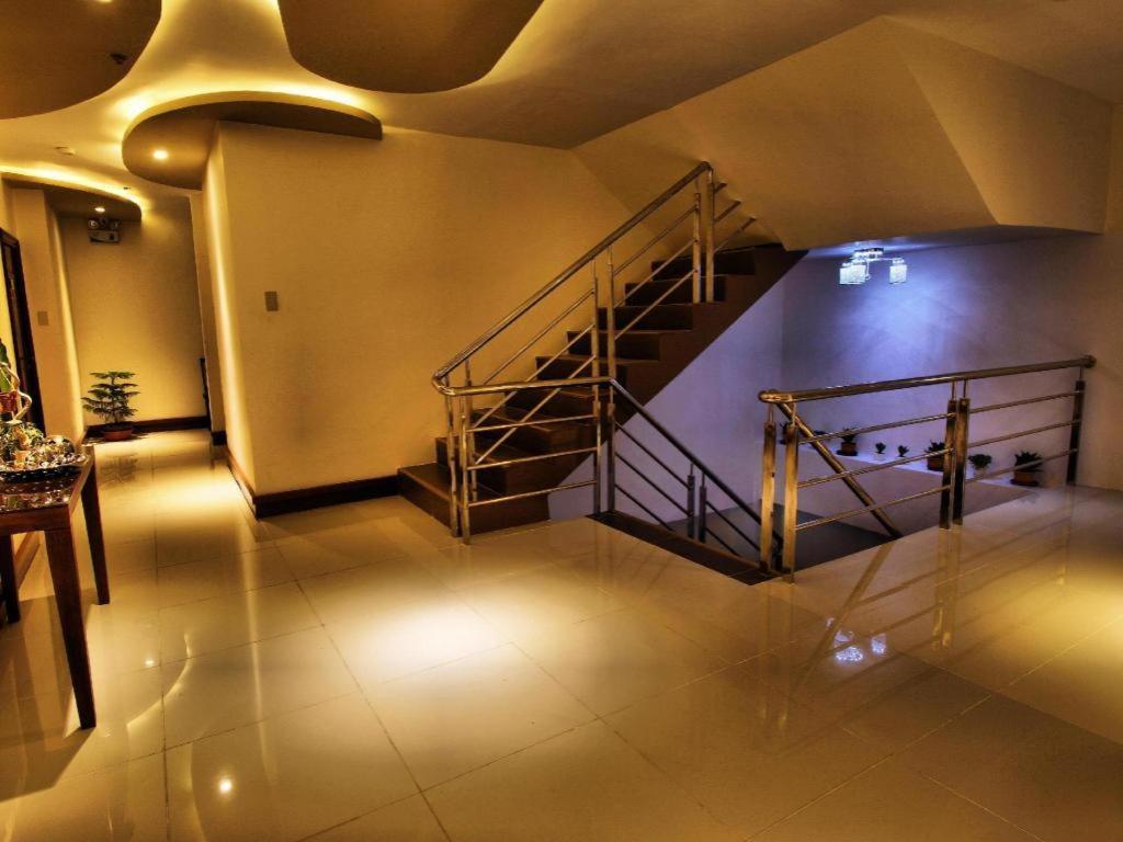 Big Daddy Hotel And Convention Center Butuan City Eksteriør billede