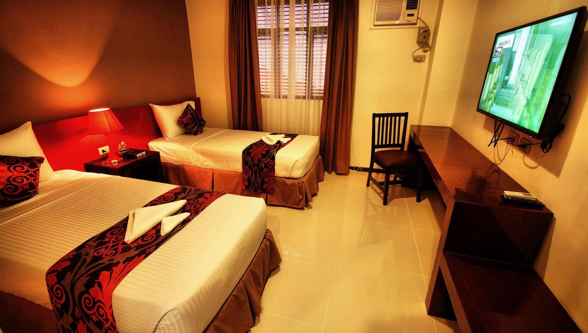 Big Daddy Hotel And Convention Center Butuan City Eksteriør billede