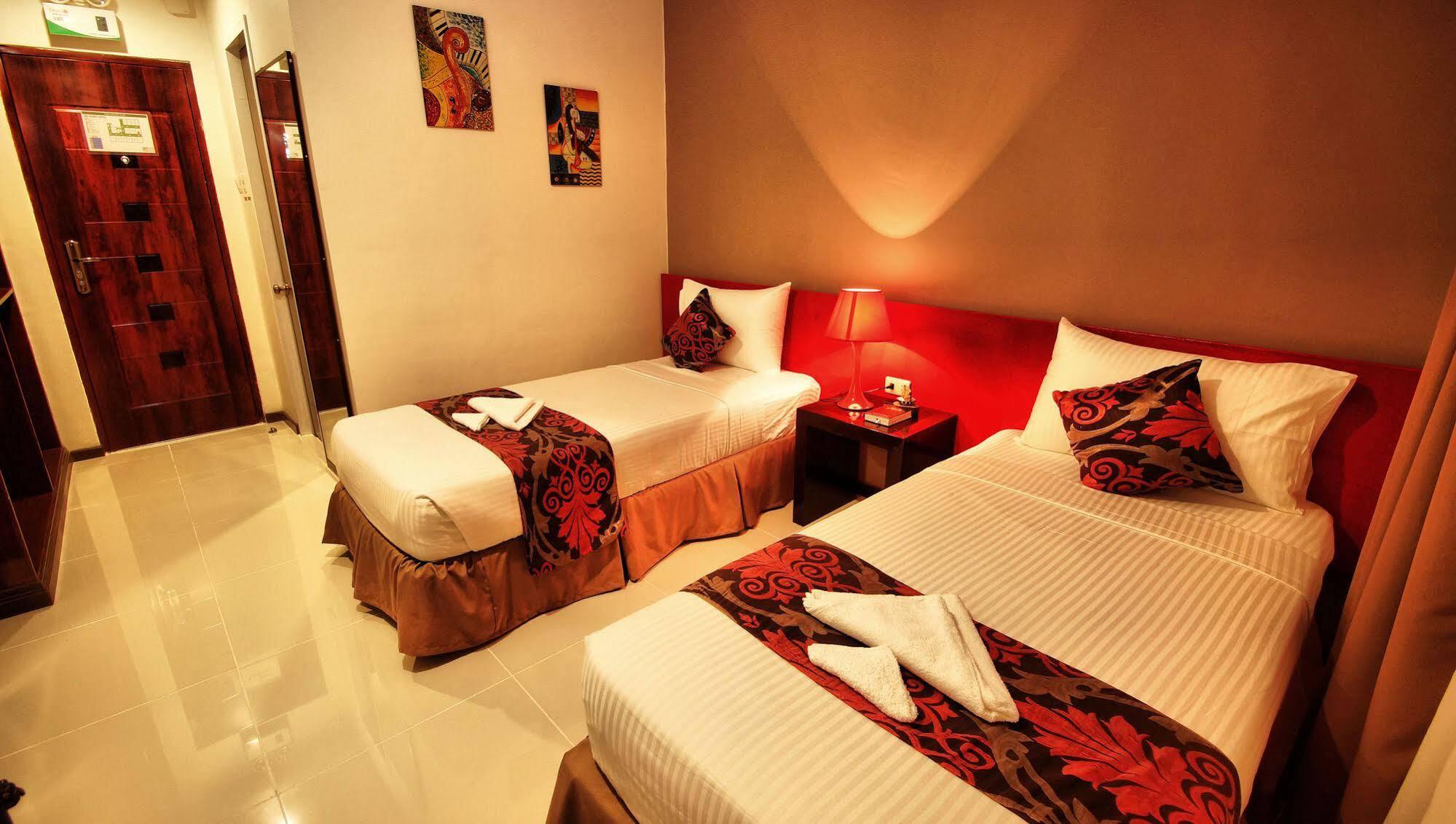 Big Daddy Hotel And Convention Center Butuan City Eksteriør billede