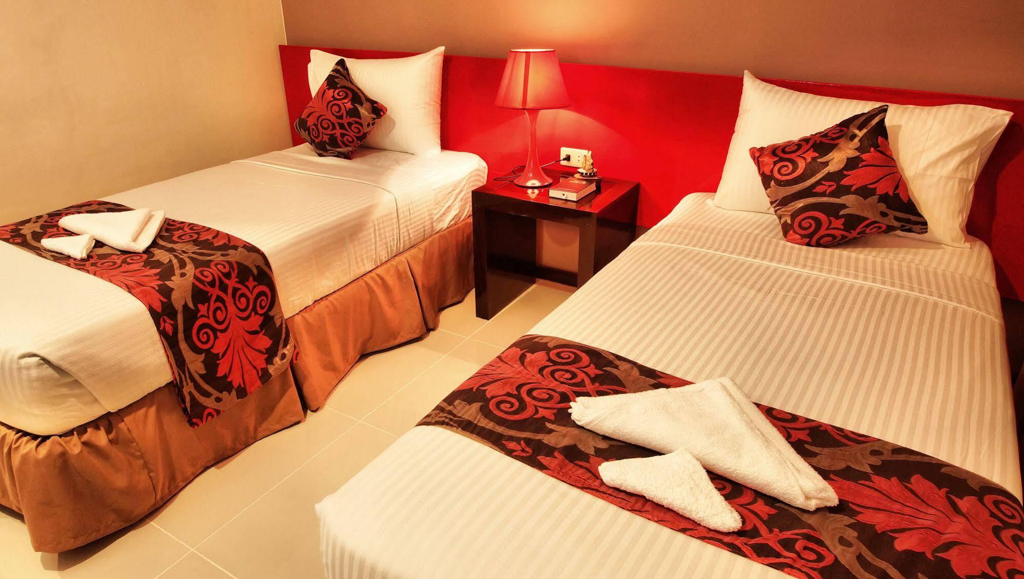 Big Daddy Hotel And Convention Center Butuan City Eksteriør billede